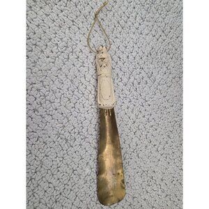 Vintage Jarman Lion Head Resin Carved Handle 24K Gold Plated Shoehorn